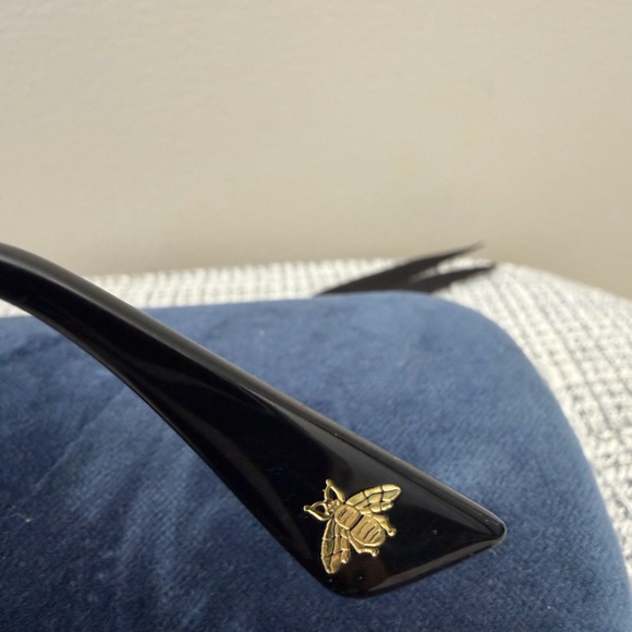 Gucci Gold Frame Sunglasses with Black tinted Lenses